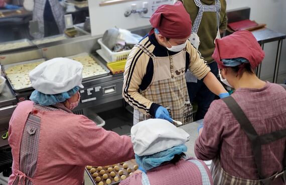 青葉区でダウン症の方が利用できる就労支援施設をお探しなら「あいの郷」